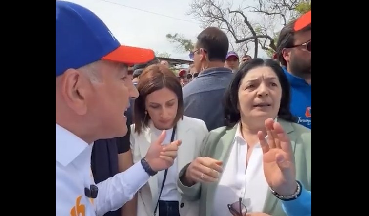 Բացառվում է, որ որևէ մարդ քաղաքական հայացքների համար ազատվի աշխատանքից․ Ավինյանը՝ Փաշինյանի հետ վիճած կնոջ մասին