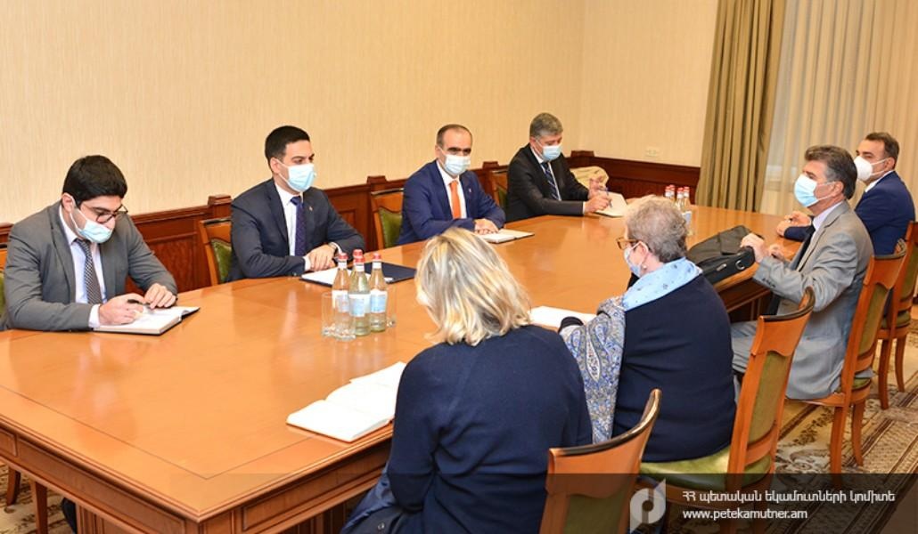 Ռուստամ Բադասյանը հանդիպել է ՀՀ-ում ԵՄ պատվիրակության ղեկավար, դեսպան Անդրեա Վիկտորինին