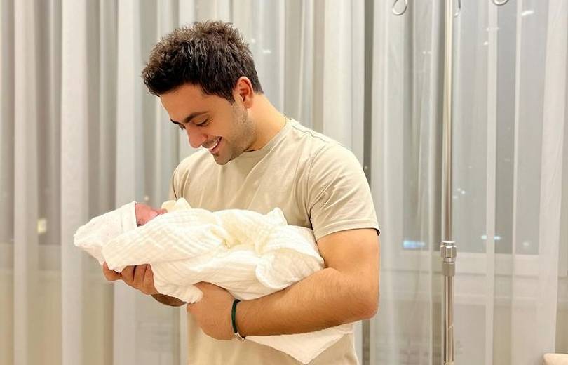 Երգիչ Էրիկ Կարապետյանը հայր է դարձել. ինչ անուն են տվել փոքրիկին