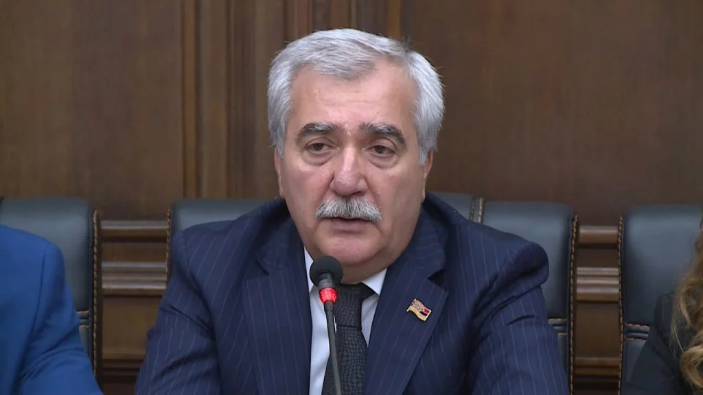 Այս զորահանդեսը հաշվետվություն է ժողովրդին՝ ինչքանով իշխանությունը կատարեց անվտանգային խոստումները. Անդրանիկ Քոչարյան