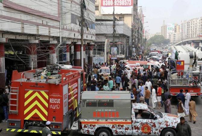 Պակիստանի Կարաչի քաղաքի առևտրի կենտրոնում հրդեհ է բռնվել, զոհվել է առնվազն 10 մարդ