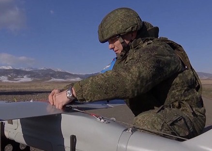 Российские миротворцы провели контроль обстановки с использованием беспилотников вдоль линии разграничения сторон в Нагорном Карабахе