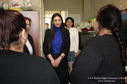 ՄԻՊ-ն այցելել է «Աբովյան» քրեակատարողական հիմնարկ, զրուցել է ազատությունից զրկված կանանց հետ