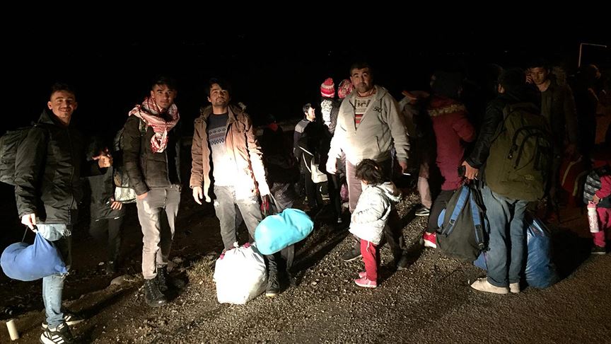 Թուրքիայից փախստականներ շարժվում են դեպի ԵՄ սահմաններ 