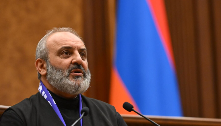 Բագրատ Սրբազանը կալանավորվեց