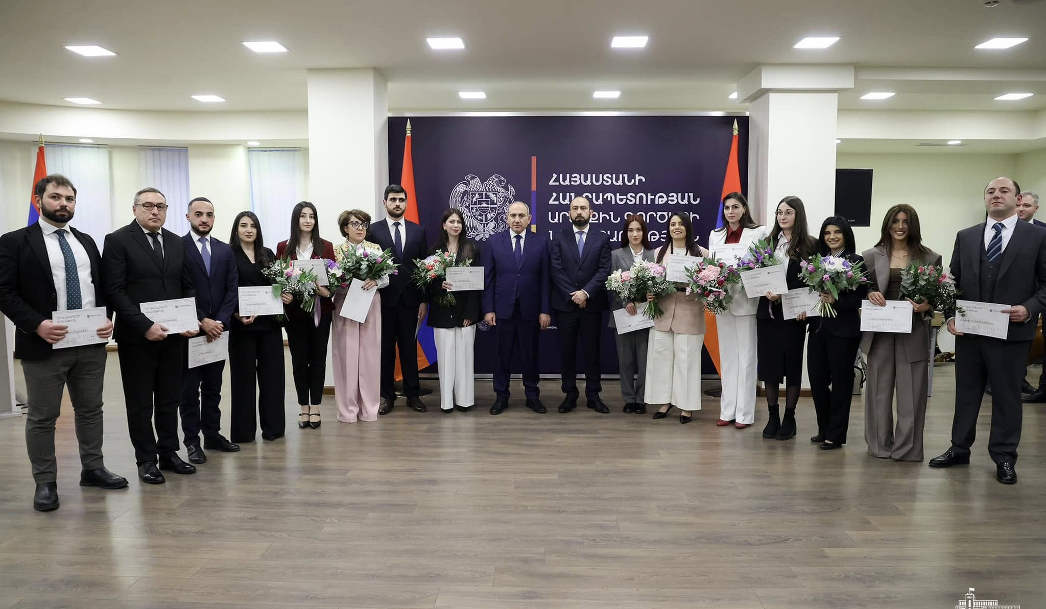 Արարատ Միրզոյանը մի քանի դիվանագետի շնորհել է ՀՀ ԱԳՆ 2-րդ աստիճանի պատվո մեդալ