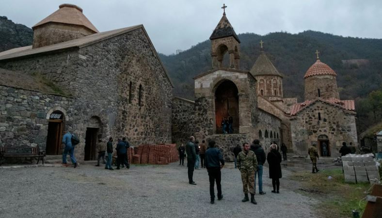Ղարաբաղի մշակութային հուշարձանների պահպանման հարցն առանձնահատուկ նշանակություն ունի. Զախարովա