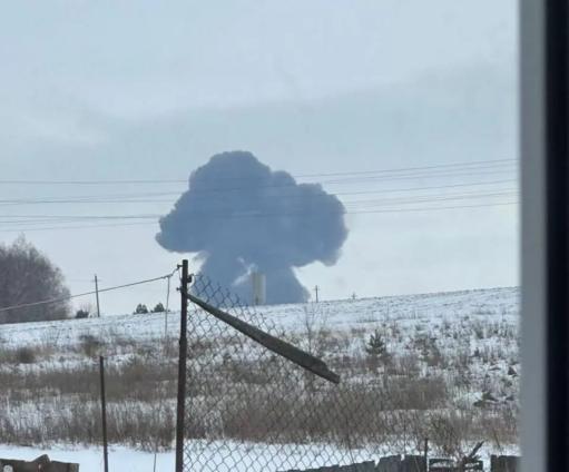 Минобороны РФ: Ил-76 с 65 украинскими пленными потерпел крушение под Белгородом