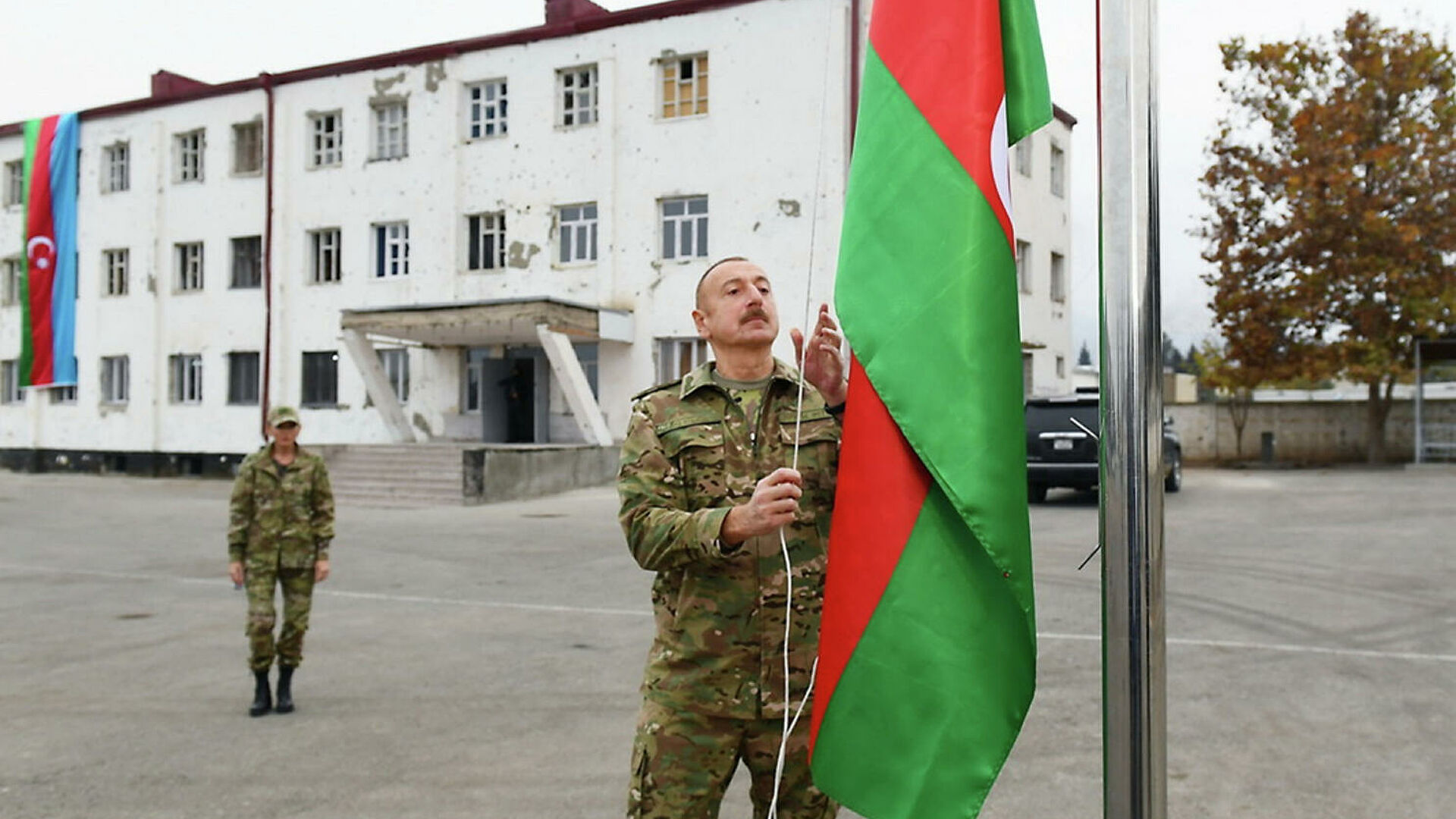 Алиев исключил возможность какого-либо статуса Карабаха