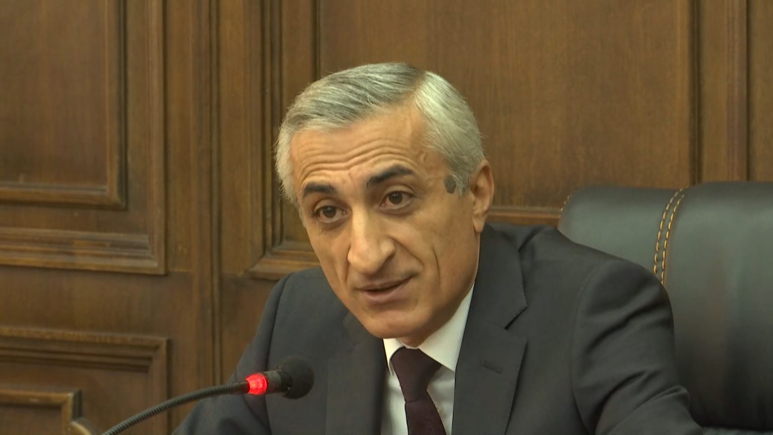 Հայաստանի վրա հարձակվել են վաղուց, ընդ որում` ներսից․ Սպարտակ Սեյրանյան