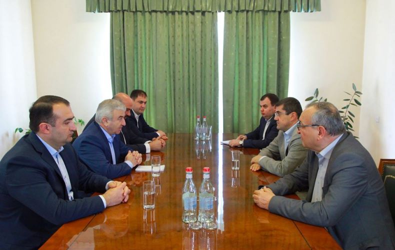 Կադրային նշանակումներին առնչվող առաջարկներ չենք քննարկել. Արայիկ Հարությունյանն ԱԺԿ ղեկավարության հետ առաջին խորհրդակցությունն է անցկացրել