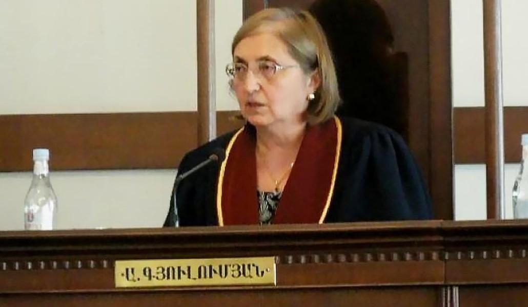 Վահե Գրիգորյանը և Արման Դիլանյանը սպառնացել են Ալվինա Գյուլումյանին․ «Հրապարակ»