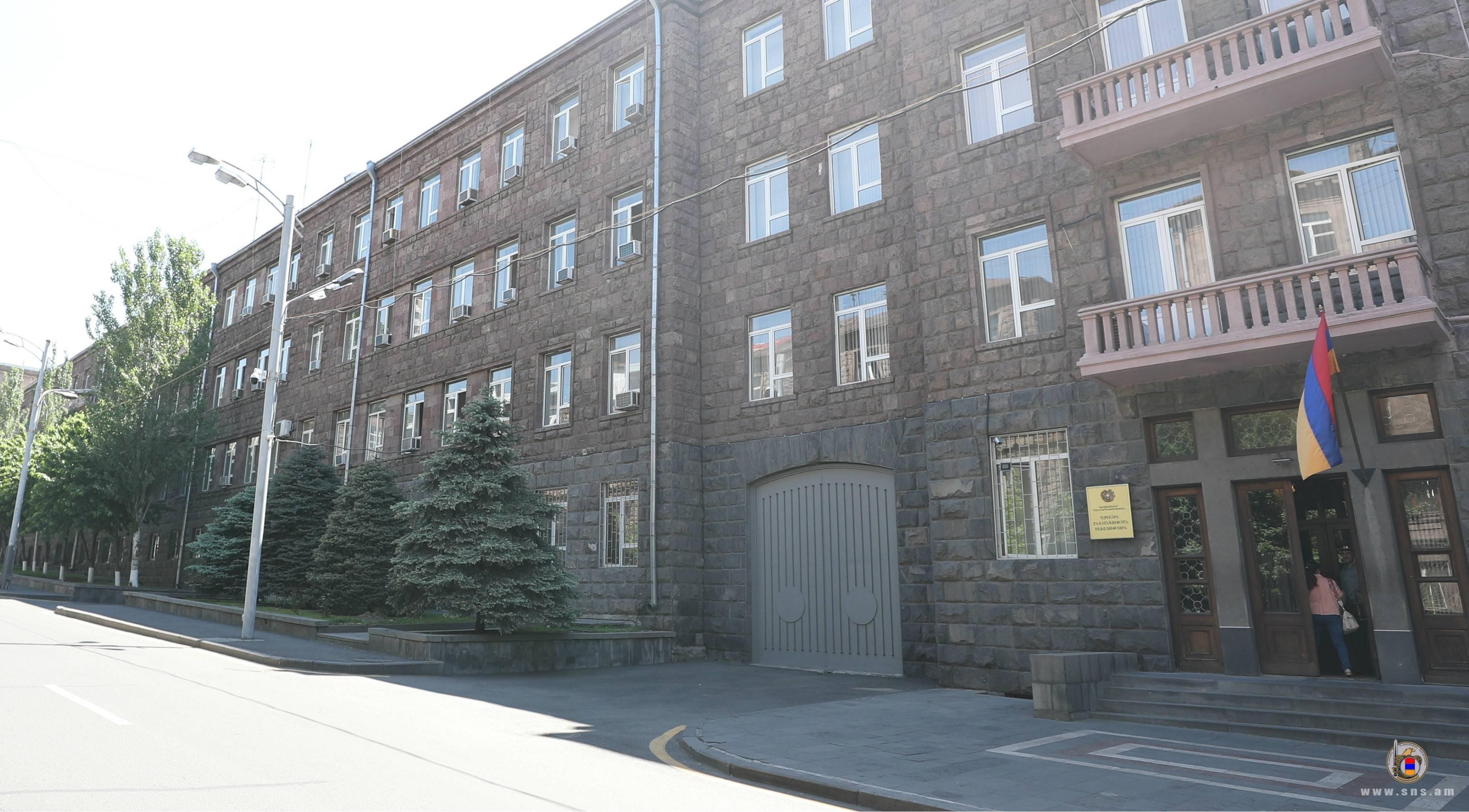 44-ամյա քաղաքացին մտել է ԱԱԾ վարչական շենք և փորձել է ինքնասպան լինել