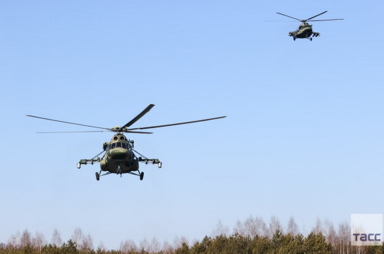 Ուկրաինայի պատվիրակությունը ռազմական ուղղաթիռներով է ժամանել բանակցությունների վայր. Լուսանկարներ
