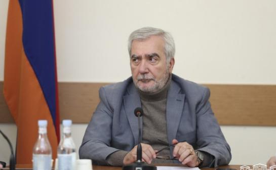 Կաթողիկոսի մոտ եմ գնացել գերիների հարցով, առաջարկ եմ արել, չմերժեց, արդյունքը հետո կտեսնենք. Անդրանիկ Քոչարյան