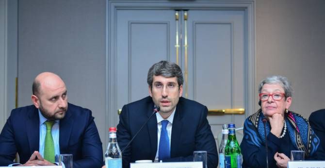 Տեղի է ունեցել ՀՀ-ում նոր արբիտրաժային կենտրոնի տեսլականի ներկայացման և Խորհրդատվական հանձնաժողովի առաջին հանդիպումը