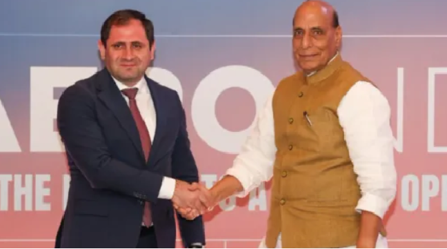 Սուրեն Պապիկյանի հետ քննարկեցինք մեր երկկողմ պաշտպանական համագործակցության շուրջ արձանագրված զգալի առաջընթացը. Հնդկաստանի ՊՆ ղեկավար