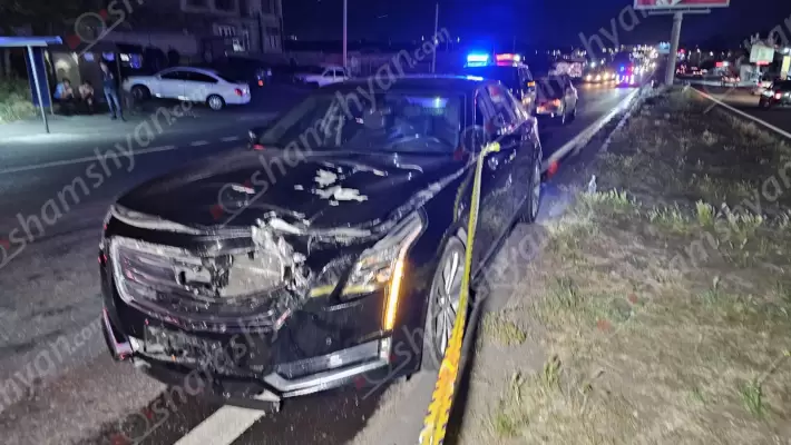 Պռոշյան գյուղում «Cadillac»-ը ստորգետնյա անցման մոտ վրաերթի է ենթարկել հետիոտնի, վերջինը տեղում մшհացել է. 1 տարի առաջ նույն վայրում վրաերթի էր ենթարկվել մшհացածի հայրը