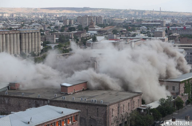 Երևանում փոշու պարունակությունը գերազանցել է սահմանային թույլատրելի կոնցենտրացիան (լուսանկար)