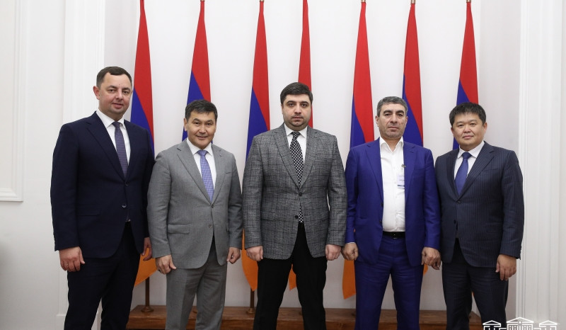 Ղազախ գործարարները հետաքրքրված են Հայաստանի շինարարության ոլորտում աշխատանքներ ծավալելու հնարավորությամբ