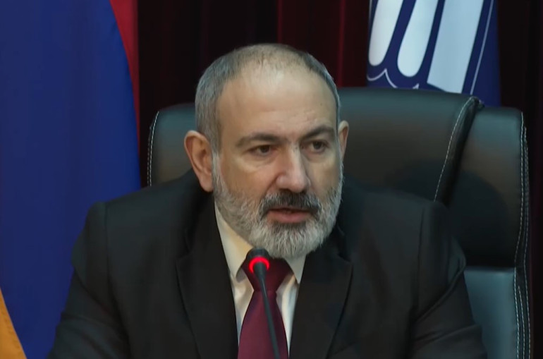Пашинян: Азербайджан пытается генерировать территориальные претензии к Армении, что абсолютно неприемлемо