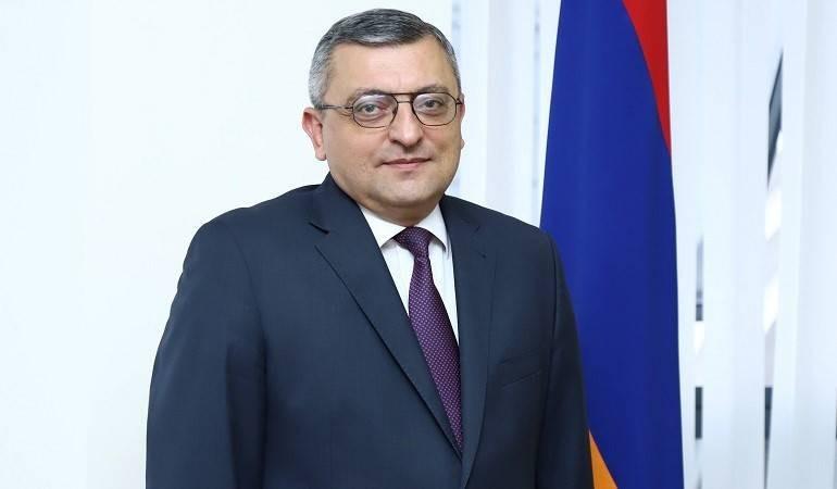 Հրաչյա Փոլադյանը համատեղության կարգով նշանակվել է Օմանի Սուլթանությունում ՀՀ դեսպան