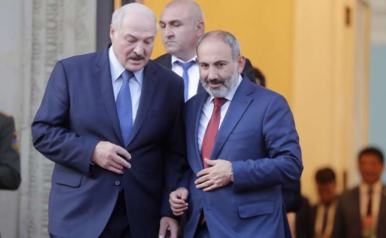 Лукашенко: Пашинян заявил, что «обижен на ОДКБ, а это экономика»