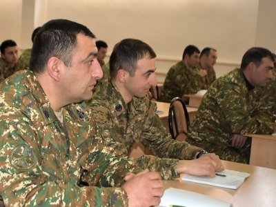 Անցկացվել են կապի ստորաբաժանումների հրամանատարների հավաքներ