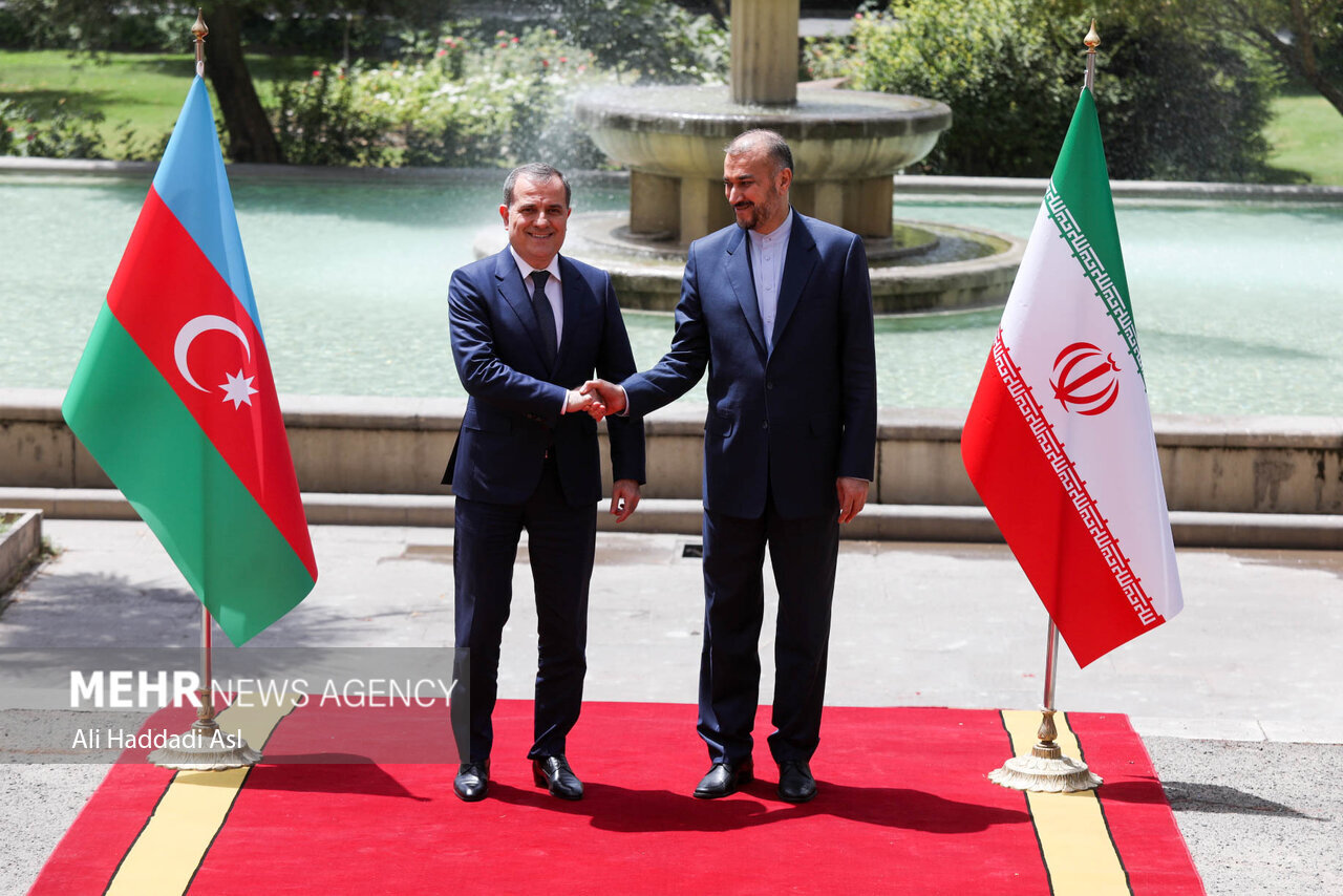 Իրանի և Ադրբեջանի արտգործնախարարները բանակցել են