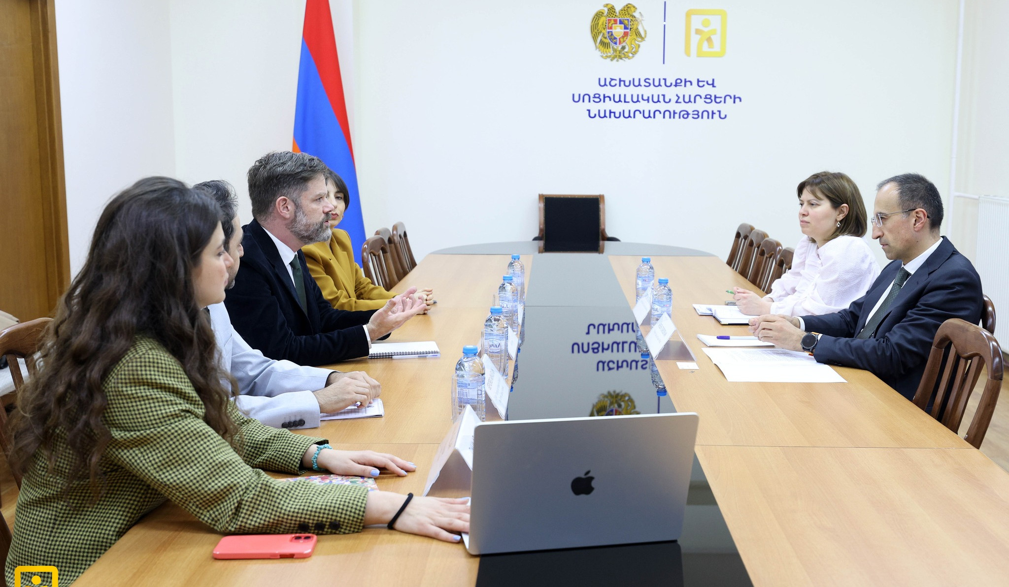 Արսեն Թորոսյանը և J-PAL-ի եվրոպական մասնաճյուղի տնօրենը քննարկել են համագործակցության հարցեր