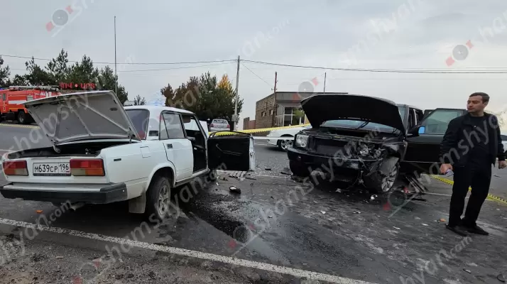 Ուշիի ոլորաններում «Range Rover»-ի և «ՎԱԶ 2107»-ի մասնակցությամբ ողբերգական ավտովթարի զոհերի թիվը դարձել է 2. պարզվել է վարորդների, մահացածների և վիրավորների ինքնությունը