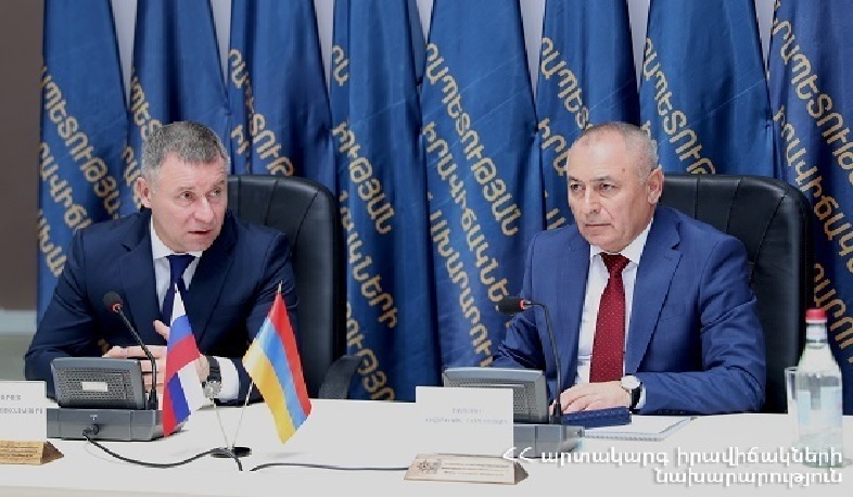 ՀՀ և ՌԴ ԱԻ նախարարները քննարկել են Արցախում իրականացվող մարդասիրական ծրագրերը