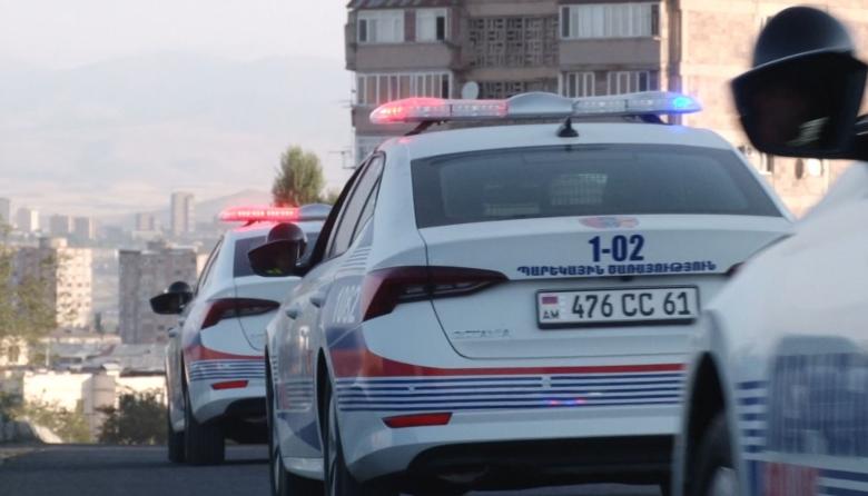 Պարեկները Երևանում հատուկ տարածք են տեղափոխել 106 մեքենա. 169 վարորդ եղել է ոչ սթափ, 986-ը՝ ամրակապված չի եղել