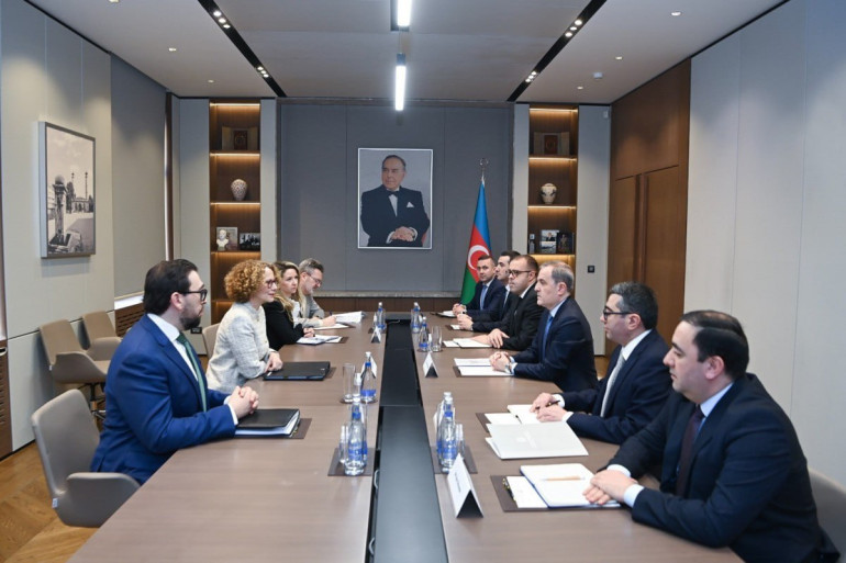 Բայրամովը ՆԱՏՕ-ի գլխավոր քարտուղարի տեղակալի հետ քննարկել է Հայաստանի և Ադրբեջանի միջև հարաբերությունների կարգավորման հարցը