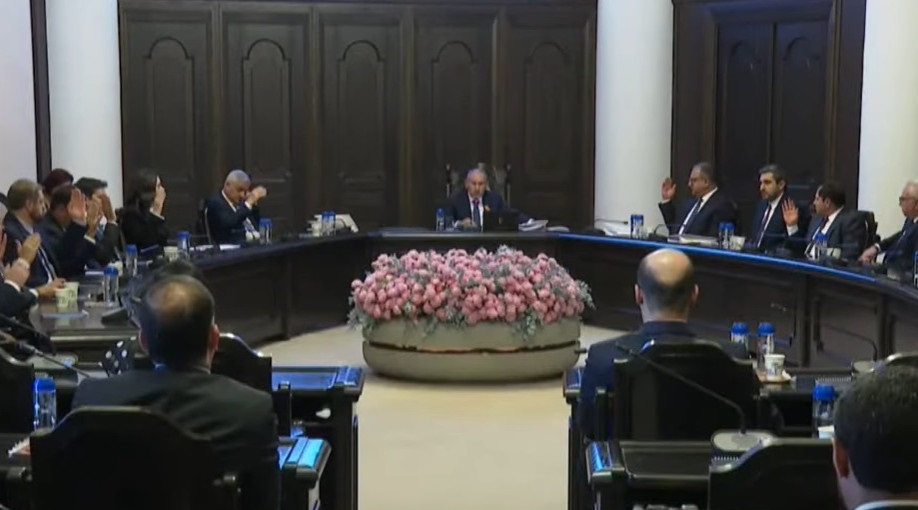 Մենք պետք է աշխատենք այնպես, որ 2027-ի հունվարի 1-ից կատարողականի գնահատման վրա հիմնված համակարգը ՏԻՄ-երում աշխատի. Փաշինյան