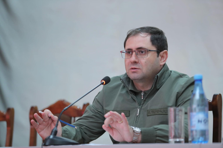  Իսկ ինչի՞ դիմաց է Սուրեն Պապիկյանը «նվեր» ստացել 100 միլիոն դրամ. Դանիել Իոաննիսյանի գրառումը