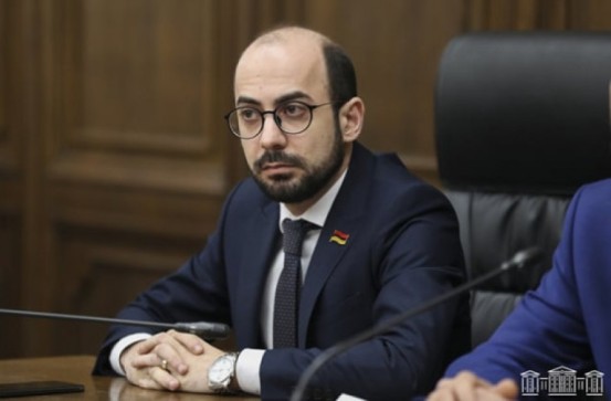 Արթուր Հովհաննիսյանը փակագծեր չի բացում, թե ինչու է հրաժարականի դիմում գրել Դիանա Գասպարյանը