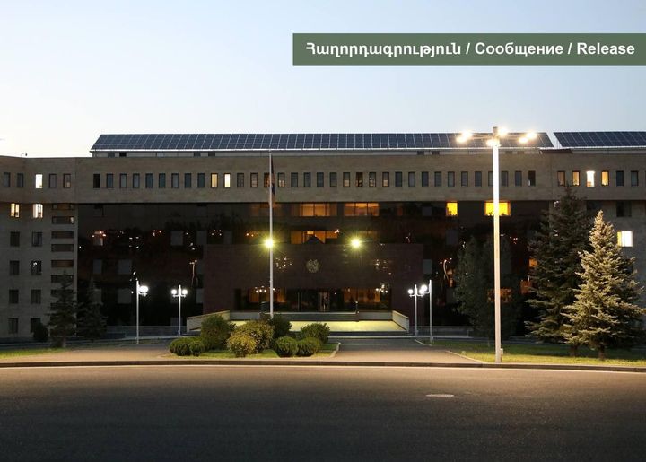 ВС Азербайджана открыли огонь по армянским позициям, расположенным в районе Неркин Ханд: есть раненые