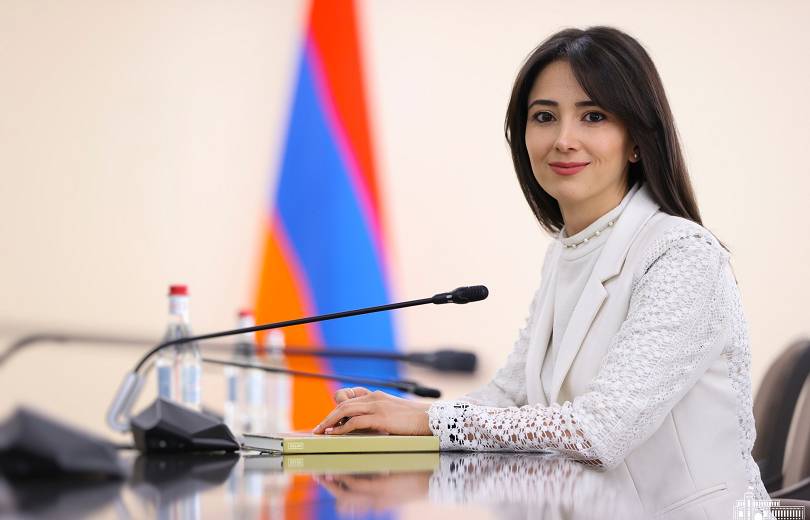 ԱԳՆ խոսնակ Անի Բադալյանին բարձրագույն դիվանագիտական աստիճան է շնորհվել. «Ժողովուրդ»