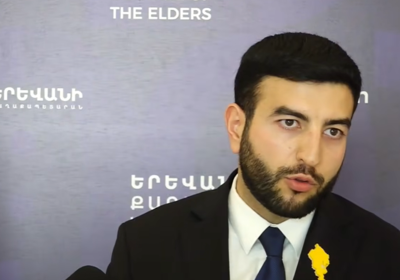 Շիշը հանդարտեցնելու համար եմ շպրտել, ոչ թե Գրիգոր Իսկանդարյանի ուղղությամբ. Խաչատրյան