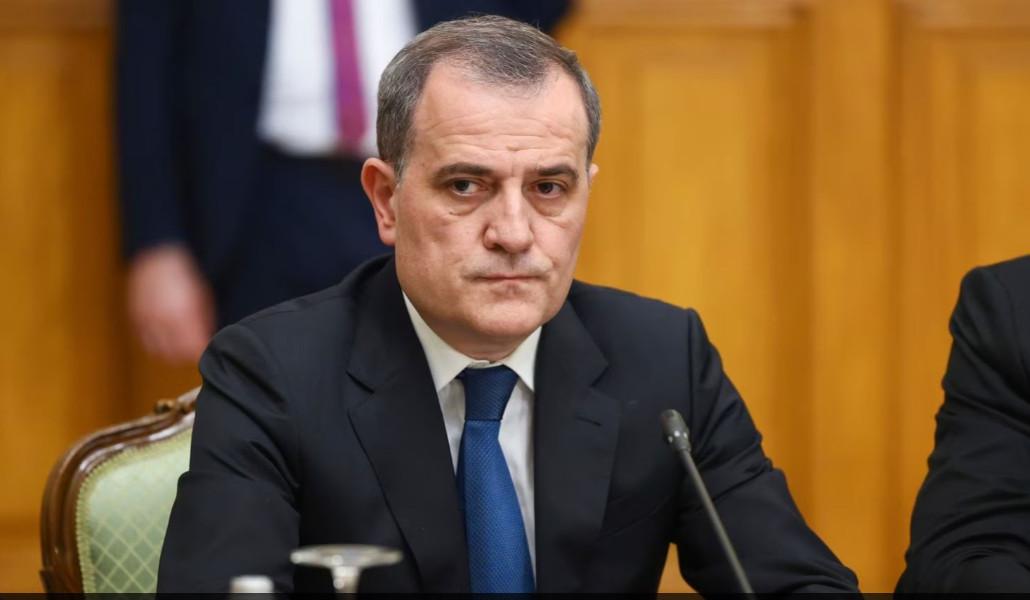 Байрамов заявил, что Макрон неоднократно угрожал Азербайджану во время 44-дневной войны