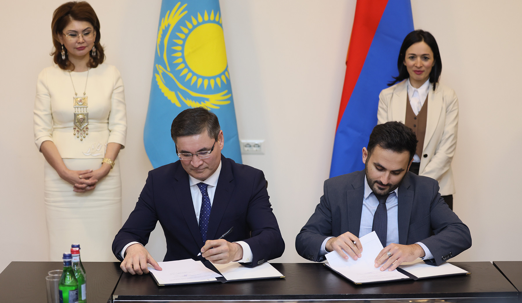 Հայաստանի հանրային հեռուստաընկերության և Ղազախստանի «Խաբար» գործակալության միջև հուշագիր է ստորագրվել