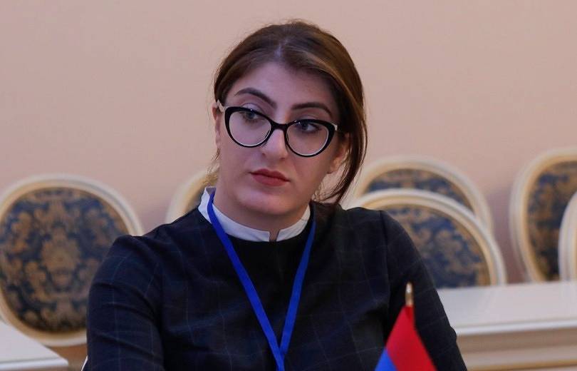 Պետք է կաթողիկոսը հեռանա վեհարանից շատ սիրով և մեծահոգաբար. Լիլիթ Մինասյան