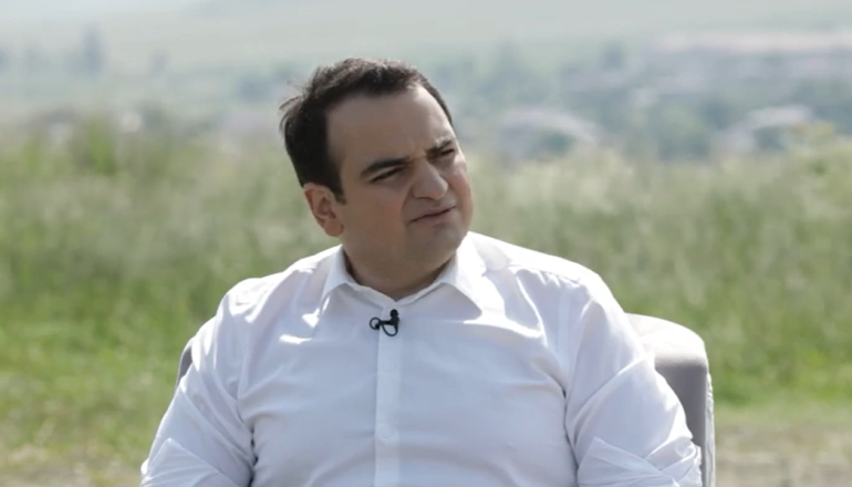Հայերի շարժումը՝ երկրին տեր դառնալու, հաջողություն է ունենալու միայն իրար հետ, միայն մեկս մյուսով․ Նարեկ Կարապետյան
