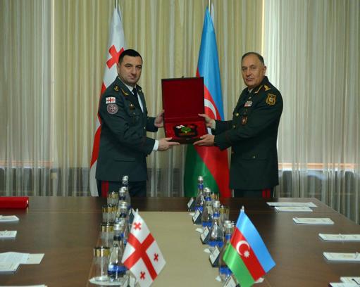 Հանդիպել են Ադրբեջանի պաշտպանության փոխնախարարն ու Վրաստանի պաշտպանության ուժերի հրամանատարի տեղակալը