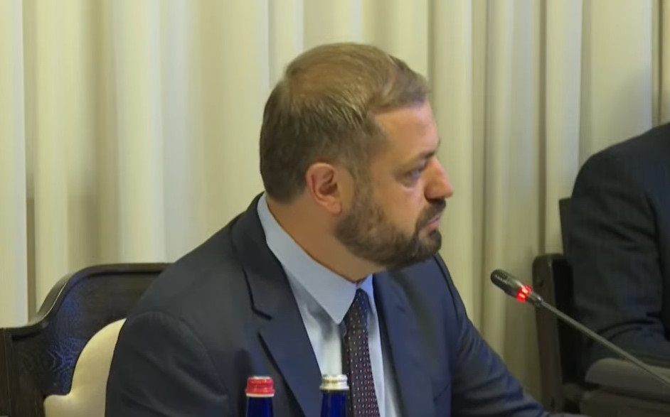 Երեկ նոր սկսել ենք, 162 տոննա ծիրան ենք արտահանել. Պապոյան