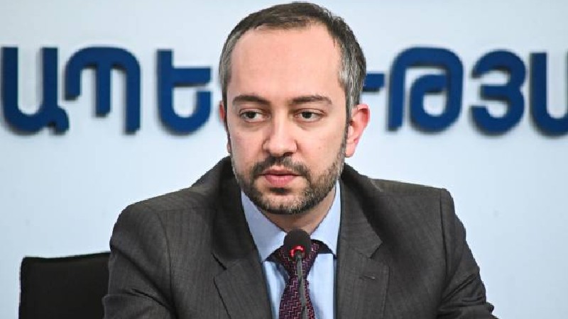 Ուկրաինայում Հայաստանի դեսպանությունն ակտիվորեն աշխատում է հայ համայնքի հետ․ Էդուարդ Աղաջանյան