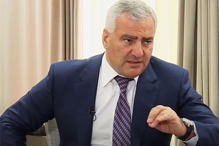 Իմ տղաներն ու եղբոր տղաները 100,000 անգամ ավելի շատ բան են արել ՀՀ-ի բանակի համար, քան Սուրեն Պապիկյանը. Սամվել Կարապետյան