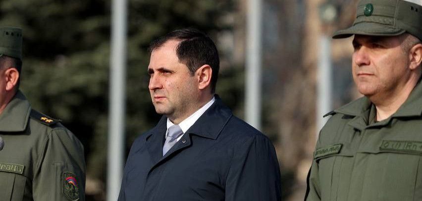 Ձեր ուսերին լրջագույն պատասխանատվություն է դրված․ Պապիկյանը՝ արհեստավարժ սերժանտների երդման հանդիսավոր արարողության ժամանակ
