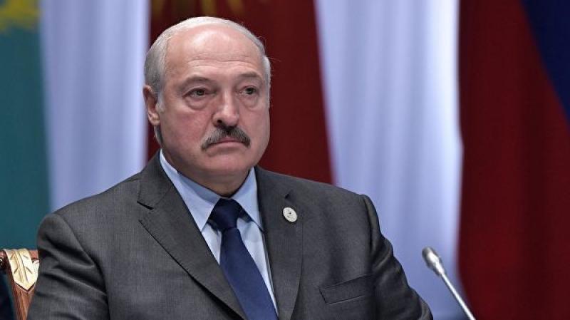 Лукашенко заявил, что готовит людей к своему уходу с поста президента